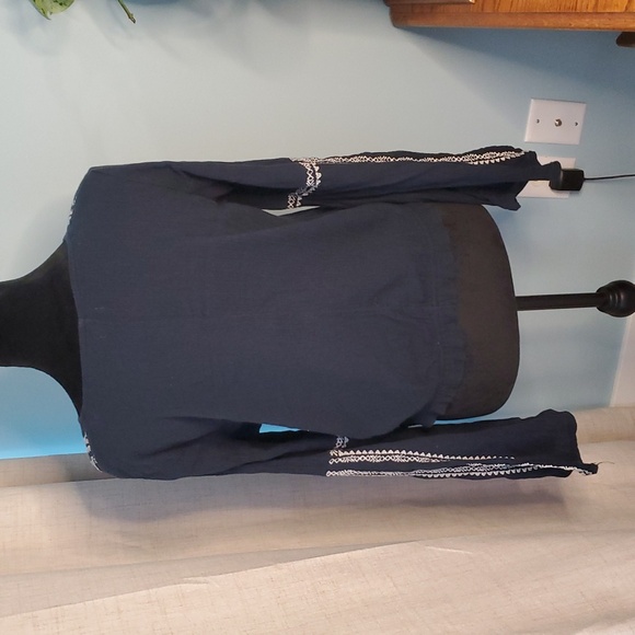 Hollister Navy Boho Top With Embroidery M - Picture 2 of 10